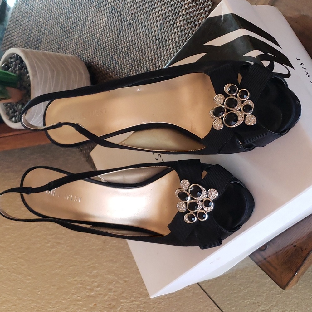 Nine west black open toe heel - Picture 4 of 6